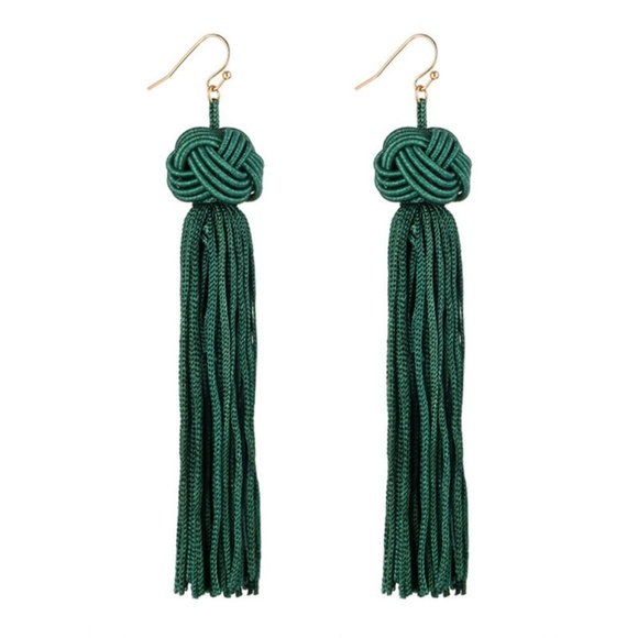 BE18 | Boho Long Green Dangle Tassel Earrings - Picture 2 of 2